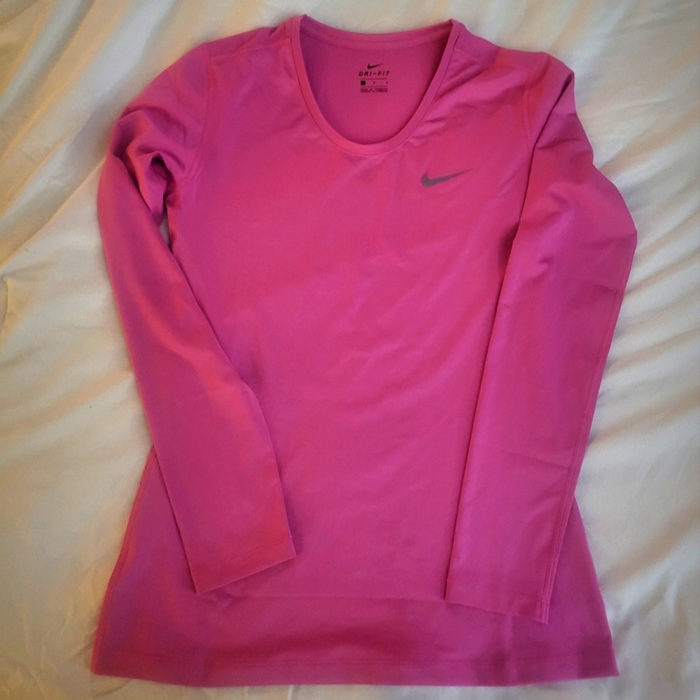 Pink Nike Dri-Fit Long Sleeve Shirt 🩷